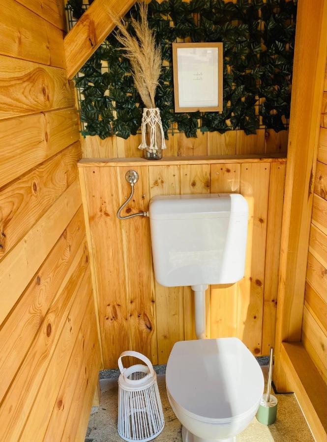 Greenvalleyglamping Sesce Pri Preboldu Luaran gambar