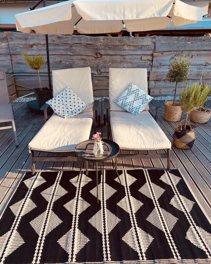 Greenvalleyglamping Sesce Pri Preboldu Luaran gambar
