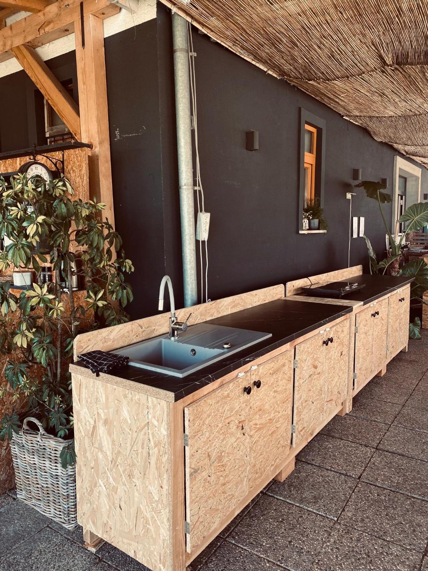 Greenvalleyglamping Sesce Pri Preboldu Luaran gambar